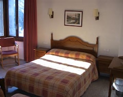 Hotel Tristaina (El Serrat, Andora)