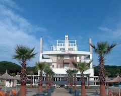 Hotel Grint (Durrës, Albania)