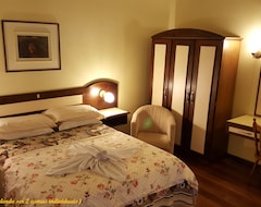Khách sạn Hotel Pequeno Bosque (Gramado, Brazil)