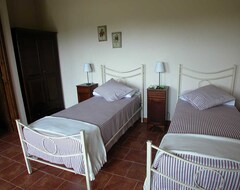 Hotel Cascina Formighezzo (Arquata Scrivia, Italy)