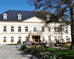 Otel Zámeček Petrovice (Petrovice u Karviné, Çek Cumhuriyeti)