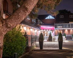Fairlawns Hotel And Spa (Walsall, United Kingdom)
