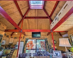 Toàn bộ căn nhà/căn hộ Strawberry And Pine Studio Cabin With Outdoor Oasis! (Pine, Hoa Kỳ)