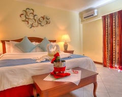 Hotel Cara Suites  And Conference Centre (Port-of-Spain, Trinidad og Tobago)