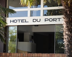 Hotel Du Port (Nogent-sur-Marne, France)