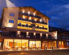 Khách sạn Hotel Gasthof Kristall (Nauders, Áo)