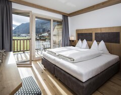 Hotel Alpinliving.tirol (Aschau, Austria)