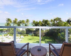 Khách sạn Fontainebleau Hotel Sorrento Large 2 Queen Suite (Miami Beach, Hoa Kỳ)