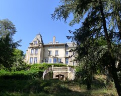 Nhà trọ Le Manoir (Tarare, Pháp)