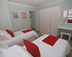 Hotel Picnic Rock Seaside Accommodation (Plettenberg Bay, Sudáfrica)