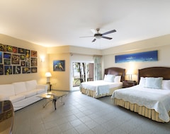 Hotel Sunset House (Georgetown, Cayman Islands)