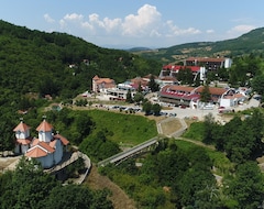 Khách sạn Radan (Prolom Banja, Séc-bia)