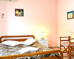 Otel Lovely Studio 30m Away From The Sea (Tripolis, Yunanistan)