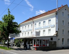 Hotel Drei Rosen (Biel, Švicarska)
