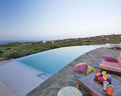 Khách sạn Zubebi Resort (Pantelleria, Ý)