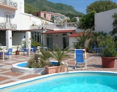 Khách sạn Riva del Sole (Forio, Ý)