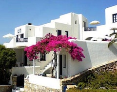 Otel Meltemi (Folegandros - Chora, Yunanistan)