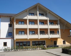 Khách sạn Im Gewölbe (Bad Füssing, Đức)