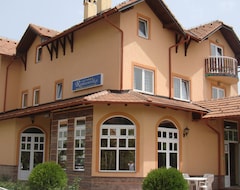 Căn hộ có phục vụ Villa Romantika (Zlatibor, Séc-bia)