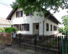 Pensión Partifecske Vendeghaz (Tiszafüred, Hungría)