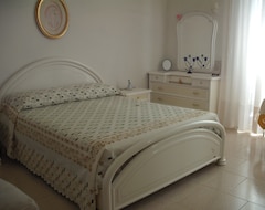 Bed & Breakfast B&b Da Angela (Porto Torres, Ý)