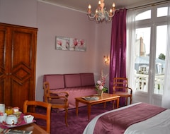 Hotel Marie Anne (Deauville, France)