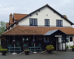 Hotel The Crown Lodge (Coningsby, United Kingdom)