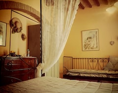 Hotel Casale La Pietra Gialla (Lugnano in Teverina, Italien)