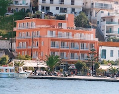 Khách sạn Papasotiriou (Galatas, Hy Lạp)
