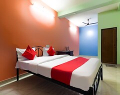 Khách sạn Oyo 42730 Dp Cottage Sector 9 (Cuttack, Ấn Độ)