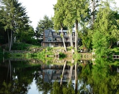 Bed & Breakfast Cycle Inn Bed and Breakfast (Victoria, Canada)