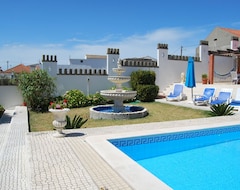Khách sạn Vasco Da Gama Villa House, Ocean View & Pool (Lourinha, Bồ Đào Nha)