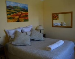 Khách sạn Natalie Guesthouse (Bloubergstrand, Nam Phi)