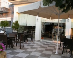 Khách sạn Possidon (Limenas - Thassos, Hy Lạp)