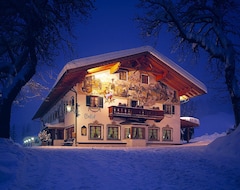 Otel Zum Schweizerbartl (Garmisch, Almanya)
