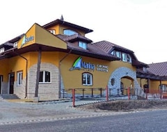 Khách sạn Marina Hotel & Resort (Nielisz, Ba Lan)