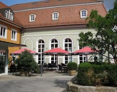 Khách sạn Hotel Goldener Anker (Radebeul, Đức)