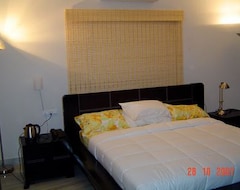 Khách sạn Hotel Athome , Whitefields, Kondapur (Hyderabad, Ấn Độ)