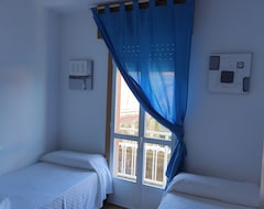 Hotel Pilgrim Rooms & Apartaments (Santiago de Compostela, Spain)