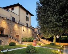 Unahotels Palazzo Mannaioni Toscana (Montaione, Italy)