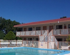 Hotel Sunshine Inn (Kissimmee, Sjedinjene Američke Države)