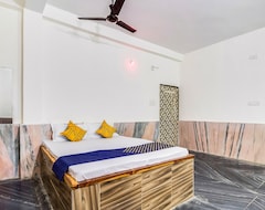 Hotel SPOT ON 60981 Mangalam Lodge (Nagpur, India)