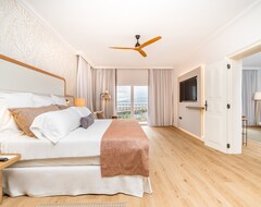 Hotelli Dreams Madeira Resort, Spa & Marina (Caniçal, Portugali)