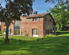 Hotel Beautiful Country House Recently Renovated-3 Ha Park. It Has Upscale Ammenities. (Saint-Geniès-Bellevue, Frankrig)