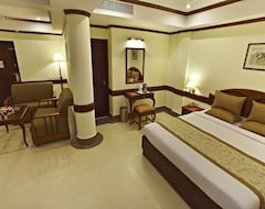 Otel Aroor Residency (Alappuzha, Hindistan)