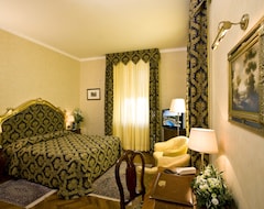 Grand Hotel Vittoria (Pesaro, Italia)