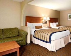 Otel Coratel Inn & Suites New Braunfels - Standard 2 Queen Bed Ns (New Braunfels, ABD)