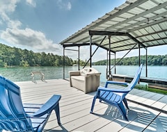 Toàn bộ căn nhà/căn hộ Spacious Lake Hartwell Home With Private Boat Dock! (Anderson, Hoa Kỳ)