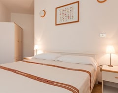 Otel Etruria Residence (San Vincenzo, İtalya)