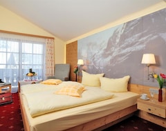 Khách sạn Double Room Comfort - Romantik Hotel Böld & Restaurant Uhrmacher (Oberammergau, Đức)